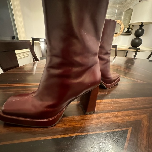 SOLD - Picture 3 of 5